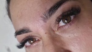 AQNUV45h_G-S4fDMiZL7TIZAmWBl97m2S3FYPk0RxbHxxgLYGGUPaNV1D3U6WLiCf0WWtkXfUsV3JxvV_KDdE22GxkZeNhqz_mqu3nU - frame at 0m1s